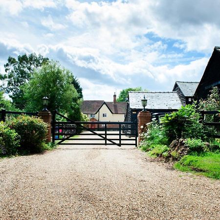 Baileys Farm Bed & Breakfast Kings Walden Exterior photo